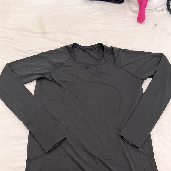 Long sleeve swiftly tech black, size 12 - Picture 1 of 2